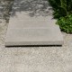 Granitplatten als gepflasterter Steg