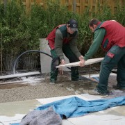 Naturstein mit geringem Fugenanteil - das sind Platten im XXL-Format