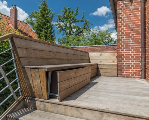 Moderne Materialien Kebony-Holzterrasse